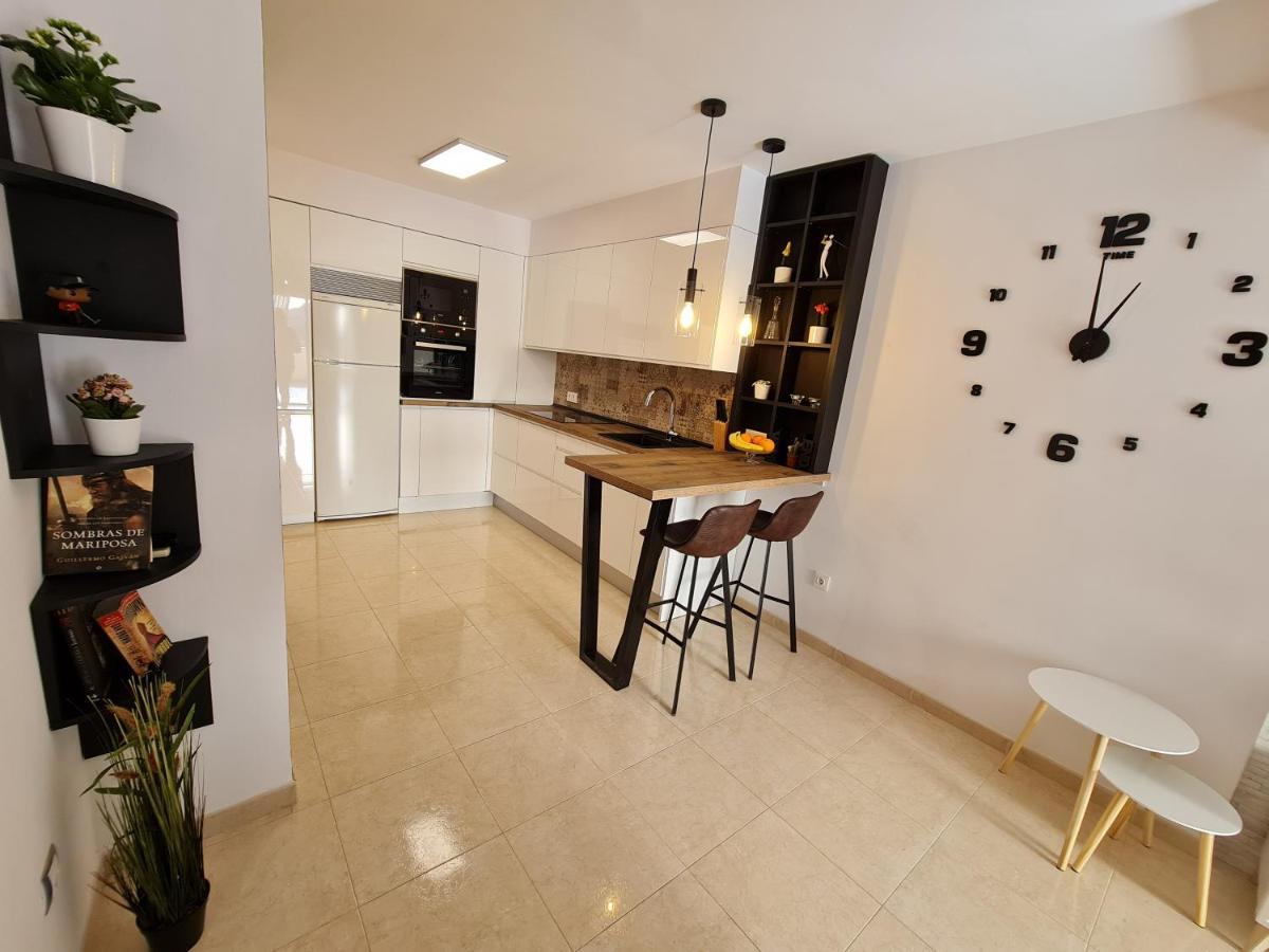 Sybarix Apartment: Precioso Apartamento Con Vistas Al Golf Y El Mar La Envia Εξωτερικό φωτογραφία